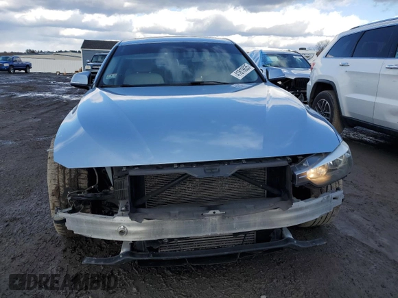 2015 BMW 3 Series 320i xDrive with VIN WBA3C3C5XFK200536, listed as a Copart auction lot 52116505 with 135,890 mi miles and Non Repairable. Bid and sale history available at carsss.com. Image 5.