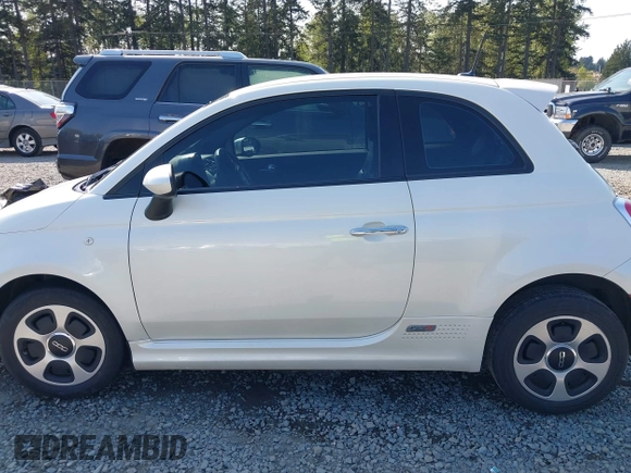 2013 FIAT 500e with VIN 3C3CFFGE8DT753420, listed as a IAAI auction lot 42095388 with 78,264 mi miles. Bid and sale history available at carsss.com. Image 14.