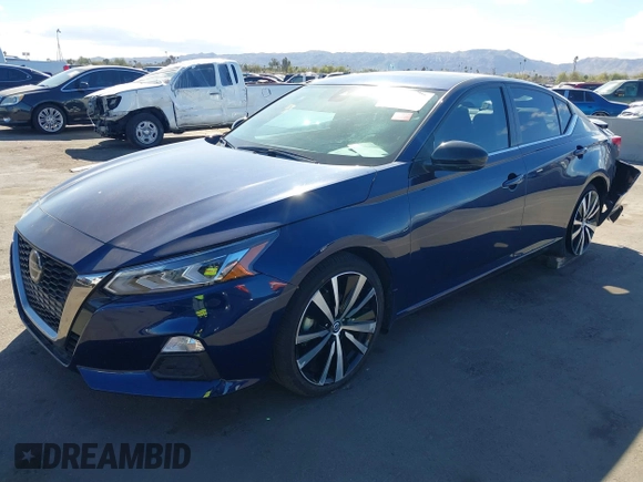 2022 Nissan Altima 2.0 SR with VIN 1N4AL4CV0NN366146, listed as a IAAI auction lot 41700936 with 42,846 mi miles. Bid and sale history available at carsss.com. Image 2.