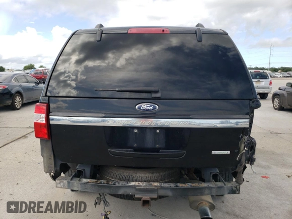 2016 Ford Expedition XL with VIN 1FMJU1FT0GEF29621, listed as a Copart auction lot 61010635 with 198,028 mi miles and Salvage title. Bid and sale history available at DreamBid. Image 6.