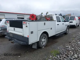 2018 Ram 2500 Tradesman with VIN 3C7WR4HJ0JG387749, listed as a IAAI auction lot 41750102 with 134,986 mi miles. Bid and sale history available at carsss.com. Image 4.