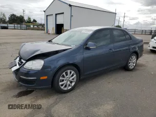 2010 Volkswagen Jetta Limited Edition с VIN 3VWRZ7AJ0AM099928, выставлен на аукционе Copart как лот 57291895 с пробегом 118 451 миль миль и Списание • Salvage title. История ставок и продаж доступна на DreamBid. Изображение 1.