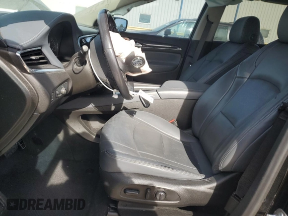 2019 Buick Enclave Essence with VIN 5GAERBKW9KJ274935, listed as a Copart auction lot 88224665 with 118,204 mi miles and Salvage Title. Bid and sale history available at DreamBid. Image 7.