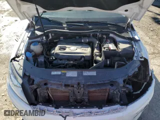 2013 Volkswagen CC Sport with VIN WVWBP7AN5DE558071, listed as a Copart auction lot 89044835 with 117,141 mi miles and Salvage Title. Bid and sale history available at carsss.com. Image 11.