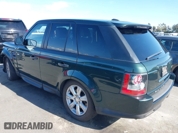 2010 Land Rover Range Rover Sport HSE Lux with VIN SALSK2D48AA212810, listed as a IAAI auction lot 41943041 with 111,896 mi miles and . Bid and sale history available at DreamBid. Image 14.