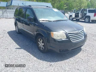 2010 Chrysler Town & Country Touring with VIN 2A4RR5D11AR102714, listed as a IAAI auction lot 42015585 with 176,216 mi miles. Bid and sale history available at carsss.com. Image 6.
