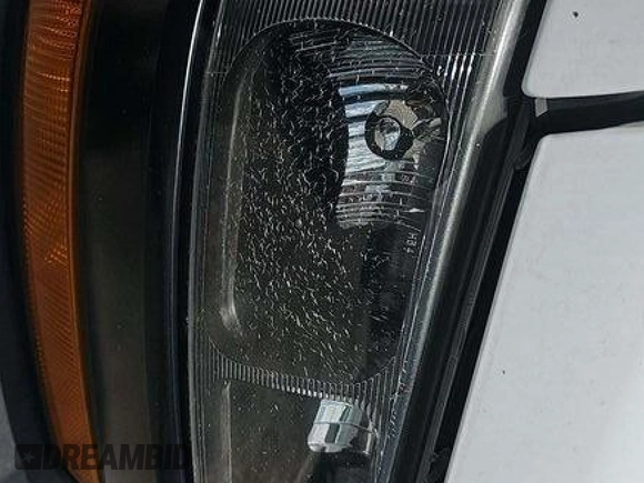 2021 Chevrolet Express Cargo z VIN 1GCWGAFPXM1166123, wystawiony jako IAAI lot #42566386 z przebiegiem 112 553 mil mil oraz . Historia ofert i sprzedaży dostępna na DreamBid. Obrazek 26.