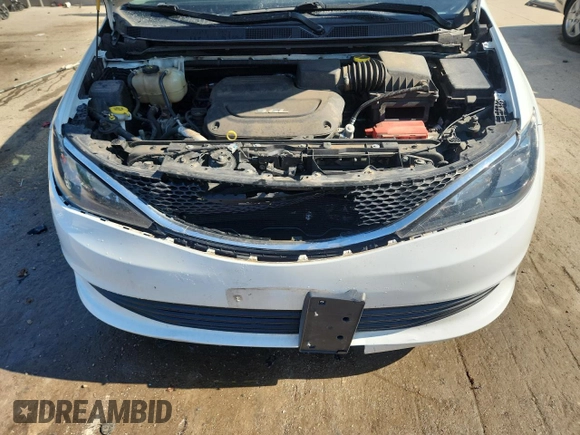 2018 Chrysler Pacifica Touring with VIN 2C4RC1DG0JR168076, listed as a Copart auction lot 62924895 with 125,767 mi miles and Clean title. Bid and sale history available at DreamBid. Image 12.