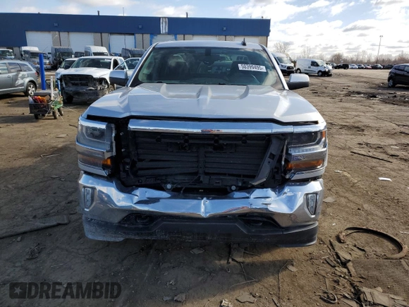 2019 Chevrolet Silverado 1500 LT with VIN 2GCVKPECXK1101954, listed as a Copart auction lot 50399455 with 95,116 mi miles and Clean Title. Bid and sale history available at DreamBid. Image 5.