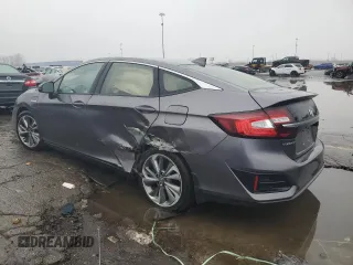 2018 Honda Clarity Plug-In Hybrid with VIN JHMZC5F17JC022801, listed as a Copart auction lot 84013154 with 106,590 mi miles and Clean Title. Bid and sale history available at carsss.com. Image 2.
