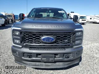 2024 Ford Super Duty F-250 SRW XL with VIN 1FT8W2BN3REF19484, listed as a Copart auction lot 46136895 with 865 mi miles and Salvage Title. Bid and sale history available at carsss.com. Image 5.