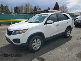 2013 Kia Sorento LX with VIN 5XYKTCA64DG414872, listed as a Copart auction lot 55094955 with 189,814 mi miles and Clean Title. Bid and sale history available at carsss.com. Image 1.