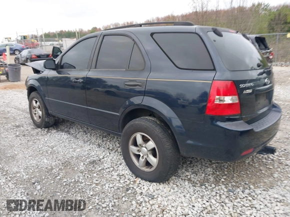 2009 Kia Sorento LX with VIN KNDJD735295866128, listed as a IAAI auction lot 40965680 with 164,784 mi miles and . Bid and sale history available at DreamBid. Image 3.