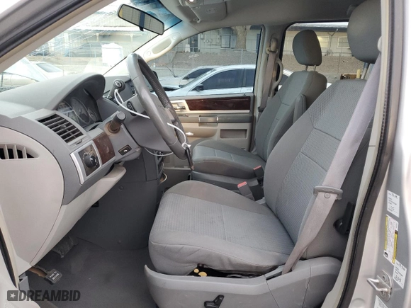 2010 Chrysler Town & Country Touring with VIN 2A4RR5D12AR228967, listed as a Copart auction lot 48433785 with 88,400 mi miles and Salvage Title. Bid and sale history available at carsss.com. Image 7.