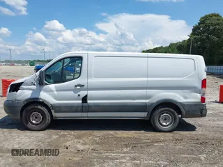 2018 Ford Transit with VIN 1FTYE1YM4JKA83438, listed as a IAAI auction lot 39881520 with 164,789 mi miles and . Bid and sale history available at carsss.com. Image 14.