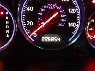 2005 Honda Civic LX z VIN 2HGES16585H534585, wystawiony jako IAAI lot #41982109 z przebiegiem 226 854 mil mil oraz . Historia ofert i sprzedaży dostępna na DreamBid. Obrazek 7.