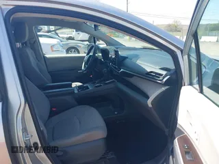 2021 Toyota Sienna LE с VIN 5TDKRKEC0MS028137, выставлен на аукционе IAAI как лот 41986511 с пробегом 76 918 миль миль и . История ставок и продаж доступна на DreamBid. Изображение 5.