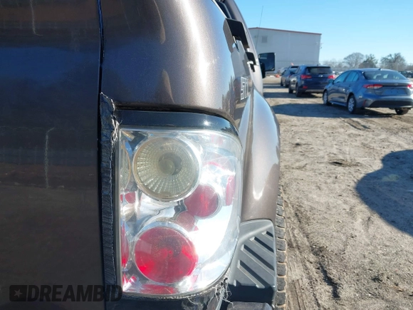 2005 Ford F-150 STX with VIN 1FTRF04W75KB45441, listed as a IAAI auction lot 41405439 with 227,063 mi miles and . Bid and sale history available at DreamBid. Image 12.