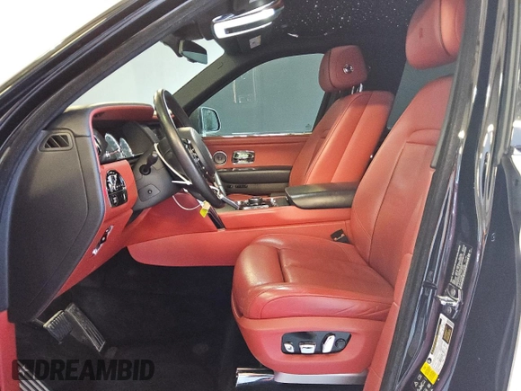 2020 Rolls-Royce Cullinan z VIN SLATV4C09LU114598, wystawiony jako Copart lot #77477184 z przebiegiem 28 391 mil mil oraz Tytuł czysty. Historia ofert i sprzedaży dostępna na DreamBid. Obrazek 7.