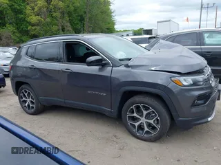 2024 Jeep Compass Limited with VIN 3C4NJDCN1RT174161, listed as a IAAI auction lot 42291929 with 2,895 mi miles and . Bid and sale history available at DreamBid. Image 13.