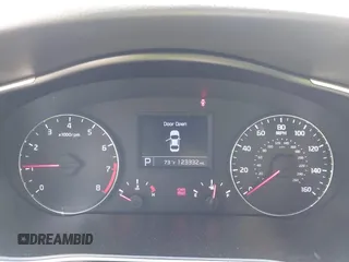 2016 Kia Cadenza Premium with VIN KNALN4D75G5218796, listed as a IAAI auction lot 42151269 with 123,332 mi miles. Bid and sale history available at carsss.com. Image 7.