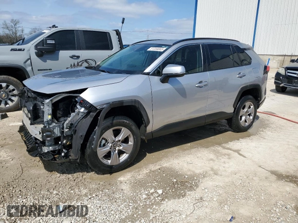 2023 Toyota RAV4 XLE с VIN 2T3W1RFV7PC216515, выставлен на аукционе Copart как лот 51058865 с пробегом 8 760 миль миль и На запчасти • Non repairable. История ставок и продаж доступна на DreamBid. Изображение 1.