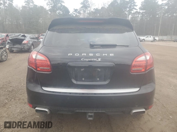 2014 Porsche Cayenne S with VIN WP1AB2A28ELA56038, listed as a Copart auction lot 44906055 with 158,600 mi miles and Salvage title. Bid and sale history available at DreamBid. Image 6.