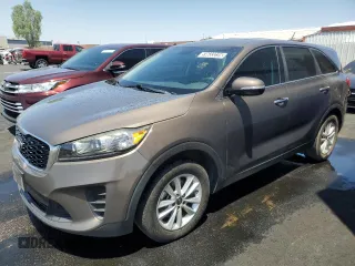 2019 Kia Sorento LX with VIN 5XYPG4A54KG443292, listed as a Copart auction lot 64502715 with 141,287 mi miles and Clean title. Bid and sale history available at DreamBid. Image 1.