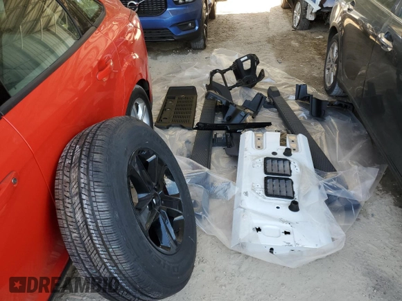 2020 Jeep Wrangler Unlimited Sahara with VIN 1C4HJXEM0LW319209, listed as a Copart auction lot 74741884 with 91,225 mi miles and Non Repairable. Bid and sale history available at carsss.com. Image 13.