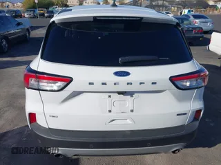 2022 Ford Escape SE Hybrid with VIN 1FMCU9BZ5NUA46050, listed as a IAAI auction lot 41693532 with 34,676 mi miles and . Bid and sale history available at carsss.com. Image 17.