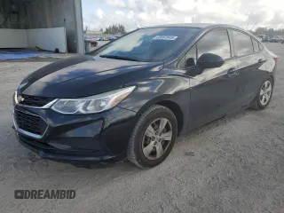 2018 Chevrolet Cruze LS with VIN 1G1BC5SM1J7188459, listed as a Copart auction lot 43697045 with 117,868 mi miles and Salvage Title. Bid and sale history available at DreamBid. Image 1.