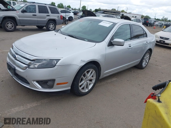 2011 Ford Fusion SEL with VIN 3FAHP0JG3BR330704, listed as a IAAI auction lot 42116994 with 215,020 mi miles. Bid and sale history available at carsss.com. Image 2.
