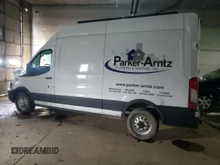 2022 Ford Transit Cargo with VIN 1FTBR2X80NKA68123, listed as a Copart auction lot 45157175 with 72,668 mi miles and Non Repairable. Bid and sale history available at DreamBid. Image 2.