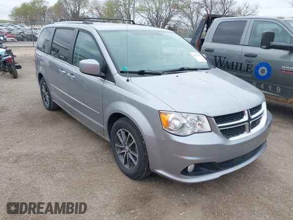 2017 Dodge Grand Caravan SXT with VIN 2C4RDGCG2HR842871, listed as a IAAI auction lot 42074716 with 174,227 mi miles and . Bid and sale history available at DreamBid. Image 1.