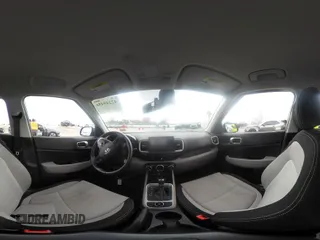 2021 Hyundai Venue SEL z VIN KMHRC8A32MU101718, wystawiony jako IAAI lot #42249456 z przebiegiem 36 800 mil mil oraz . Historia ofert i sprzedaży dostępna na DreamBid. Obrazek 20.