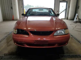 1997 Ford Mustang GT с VIN 1FALP42X3VF130827, выставлен на аукционе Copart как лот 60529995 с пробегом 112 799 миль миль и Списание • Salvage title. История ставок и продаж доступна на DreamBid. Изображение 5.