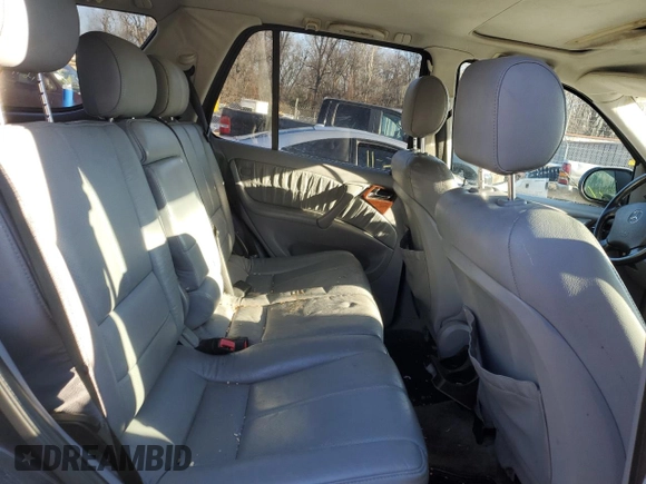 2000 Mercedes-Benz M-Class with VIN 4JGAB54E9YA152815, listed as a Copart auction lot 82996314 with 0 mi miles and Salvage Title. Bid and sale history available at carsss.com. Image 11.