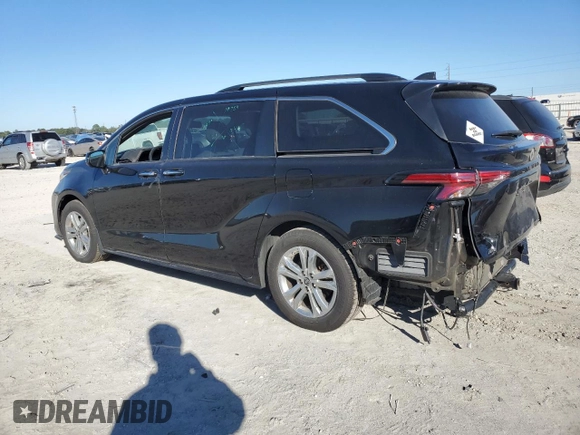 2021 Toyota Sienna XSE with VIN 5TDDSKFC4MS003141, listed as a Copart auction lot 86877074 with 95,297 mi miles and Salvage Title. Bid and sale history available at carsss.com. Image 2.