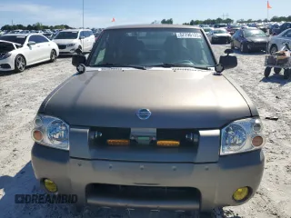 2004 Nissan Frontier XE z VIN 1N6ED29X94C473256, wystawiony jako Copart lot #57796125 z przebiegiem 306 316 mil mil oraz Czysty tytuł • Clean title. Historia ofert i sprzedaży dostępna na DreamBid. Obrazek 5.