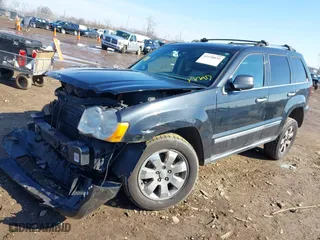 2010 Jeep Grand Cherokee Limited with VIN 1J4RR5GT5AC101992, listed as a IAAI auction lot 41538039 with 139,399 mi miles. Bid and sale history available at carsss.com. Image 18.