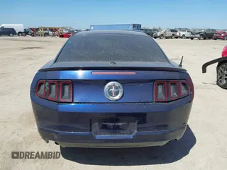 2012 Ford Mustang Premium z VIN 1ZVBP8AM8C5230118, wystawiony jako IAAI lot #41783944 z przebiegiem 113 851 mil mil oraz . Historia ofert i sprzedaży dostępna na DreamBid. Obrazek 16.
