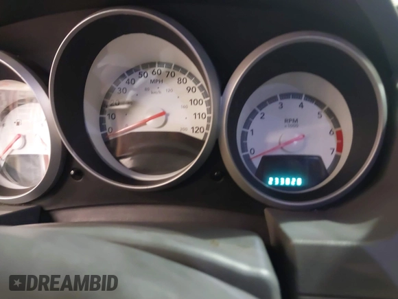 2008 Dodge Grand Caravan SXT with VIN 1D8HN54P18B129536, listed as a IAAI auction lot 41844874 with 260,000 mi miles and . Bid and sale history available at DreamBid. Image 7.