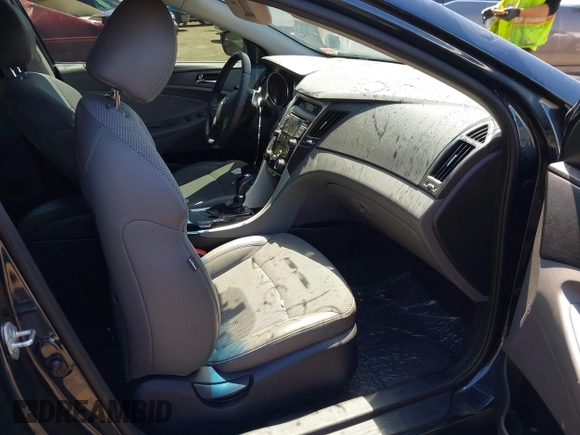 2013 Hyundai Sonata Limited with VIN 5NPEC4AC4DH792661, listed as a IAAI auction lot 42034355 with 142,125 mi miles and . Bid and sale history available at carsss.com. Image 5.