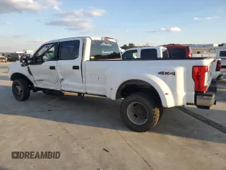 2019 Ford F-350 XL с VIN 1FT8W3DT1KED75263, выставлен на аукционе Copart как лот 82898524 с пробегом 131 107 миль миль и Списание • Salvage title. История ставок и продаж доступна на DreamBid. Изображение 2.