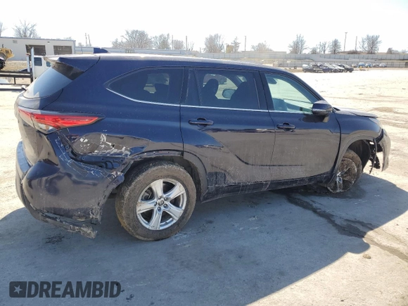 2020 Toyota Highlander LE with VIN 5TDBZRBH6LS009874, listed as a Copart auction lot 48354095 with 121,865 mi miles and Non repairable. Bid and sale history available at DreamBid. Image 3.