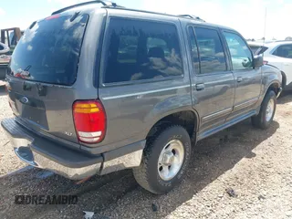 1998 Ford Explorer with VIN 1FMZU32X5WUB79785, listed as a IAAI auction lot 41958251 with 156,787 mi miles and . Bid and sale history available at DreamBid. Image 4.