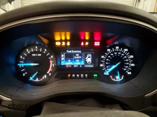 2013 Ford Fusion SE with VIN 3FA6P0H7XDR260960, listed as a Copart auction lot 62779305 with 114,152 mi miles and Salvage title. Bid and sale history available at DreamBid. Image 9.