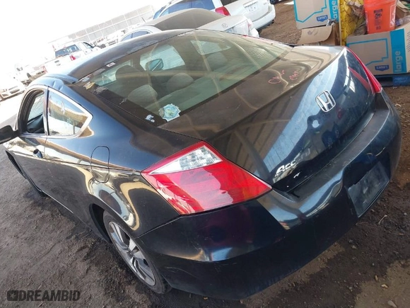 2008 Honda Accord Cpe LX-S with VIN 1HGCS12308A016579, listed as a IAAI auction lot 41671683 with 278,618 mi miles. Bid and sale history available at carsss.com. Image 3.