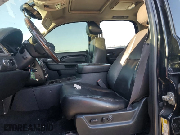 2011 GMC Yukon Denali with VIN 1GKS1EEF9BR259735, listed as a Copart auction lot 44168555 with 0 mi miles and Clean Title. Bid and sale history available at carsss.com. Image 7.