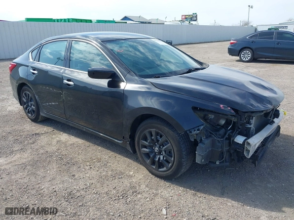 2017 Nissan Altima 2.5 SR with VIN 1N4AL3AP6HN349290, listed as a IAAI auction lot 41790240 with 54,524 mi miles. Bid and sale history available at carsss.com. Image 1.
